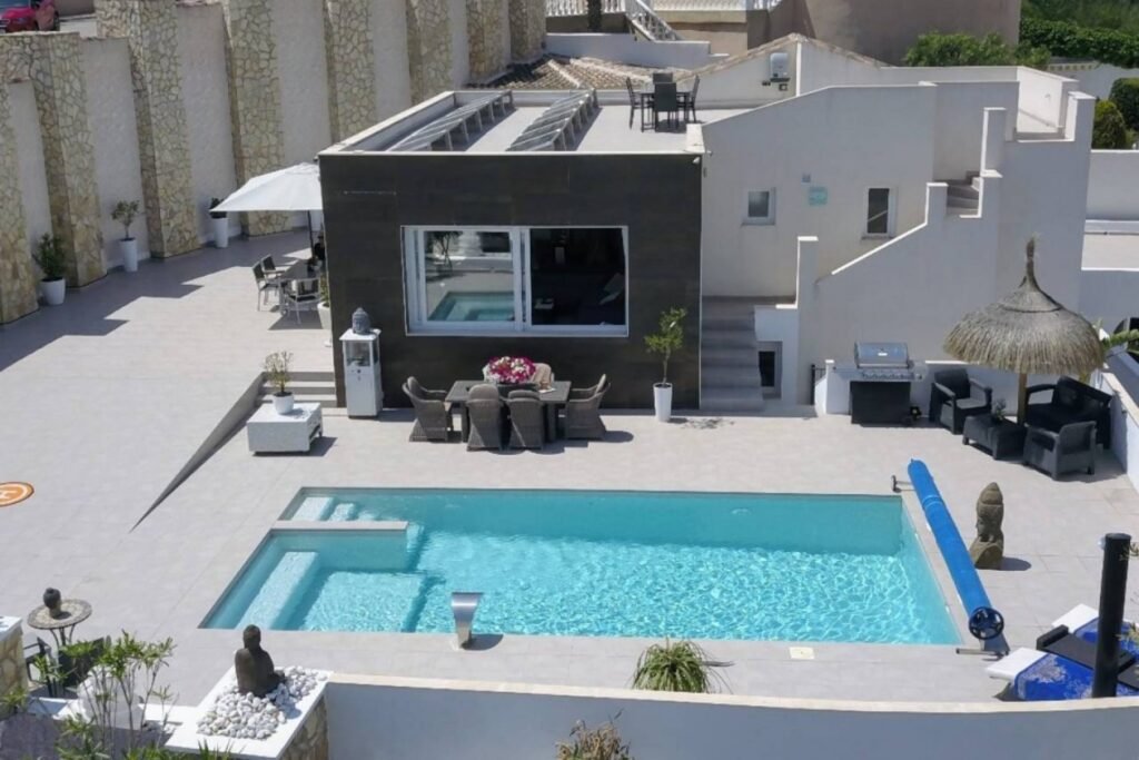 Villa met 6 slaapkamers in Ciudad Quesada