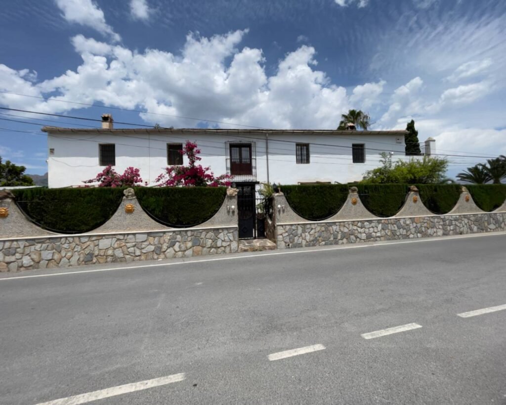 Finca / landhuis met 8 slaapkamers in Orihuela