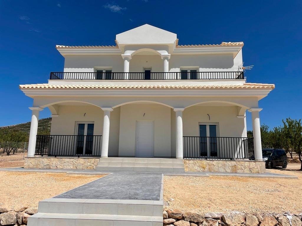 Villa met 4 slaapkamers in Pinoso