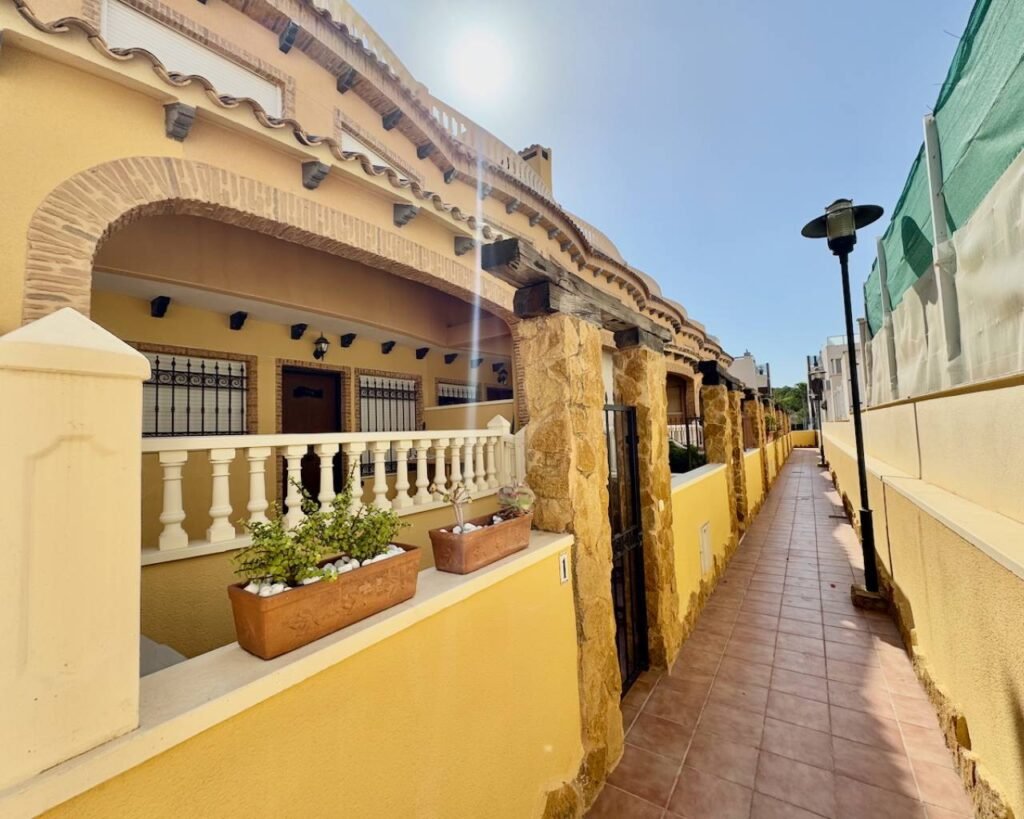 Villa met 4 slaapkamers in Guardamar del Segura