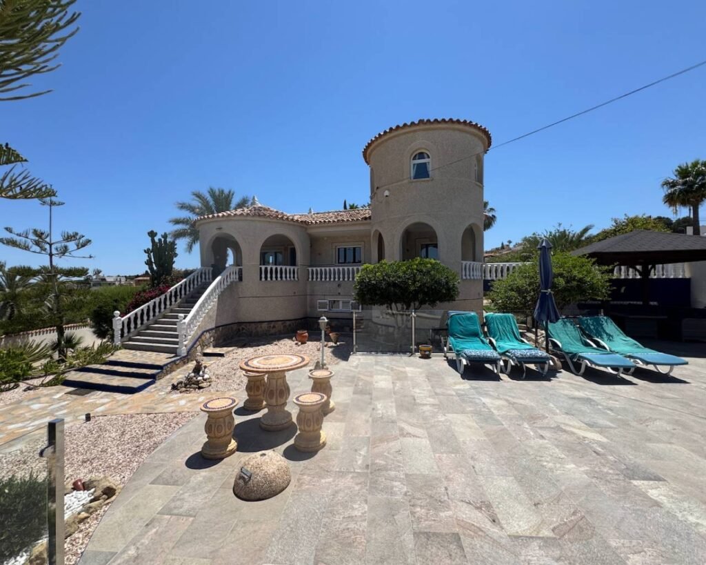 Villa met 5 slaapkamers in Algorfa