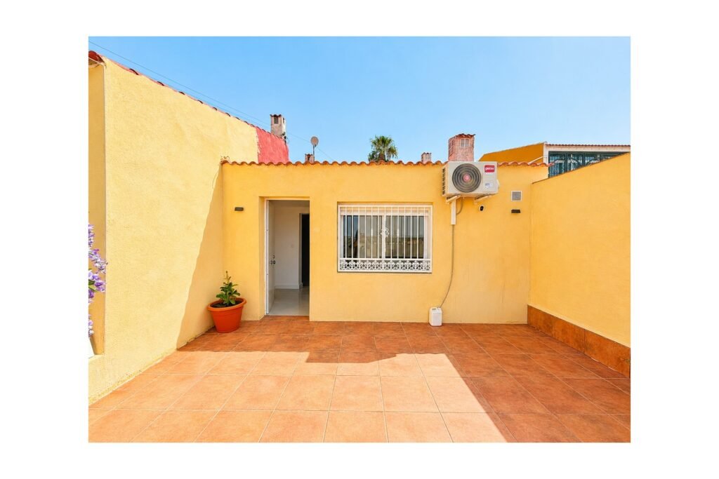 Bungalow met 2 slaapkamers in Torrevieja